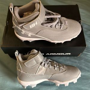 Under Armour Harper Baseball Cleat Size 2Y